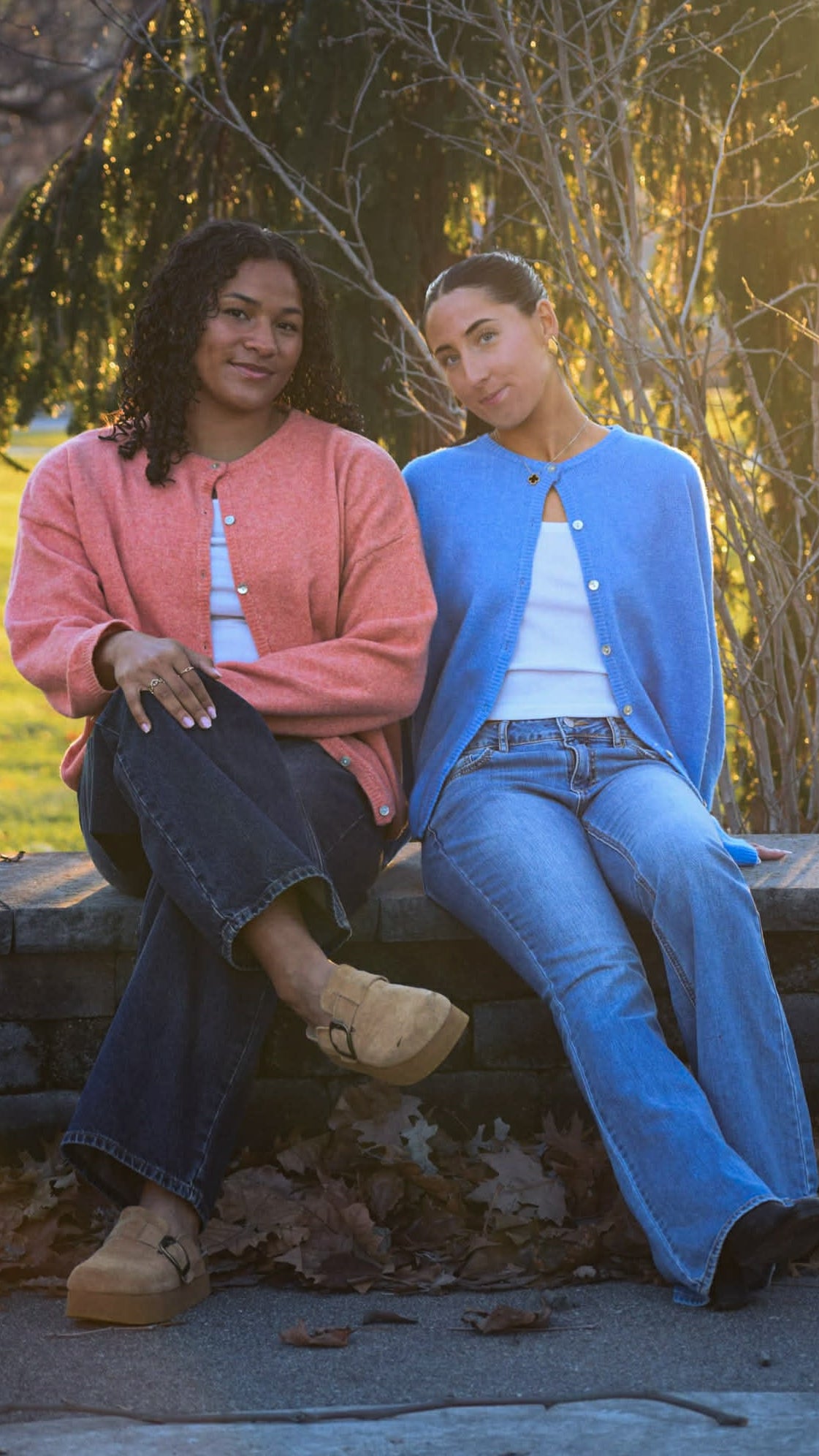 Shell button super soft cardigan