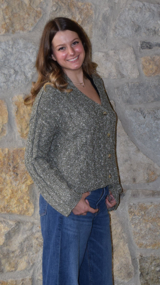 BUTTON V NECK FERRIS SWETER OLIVE