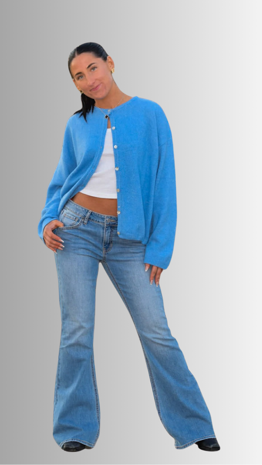 Shell button super soft cardigan